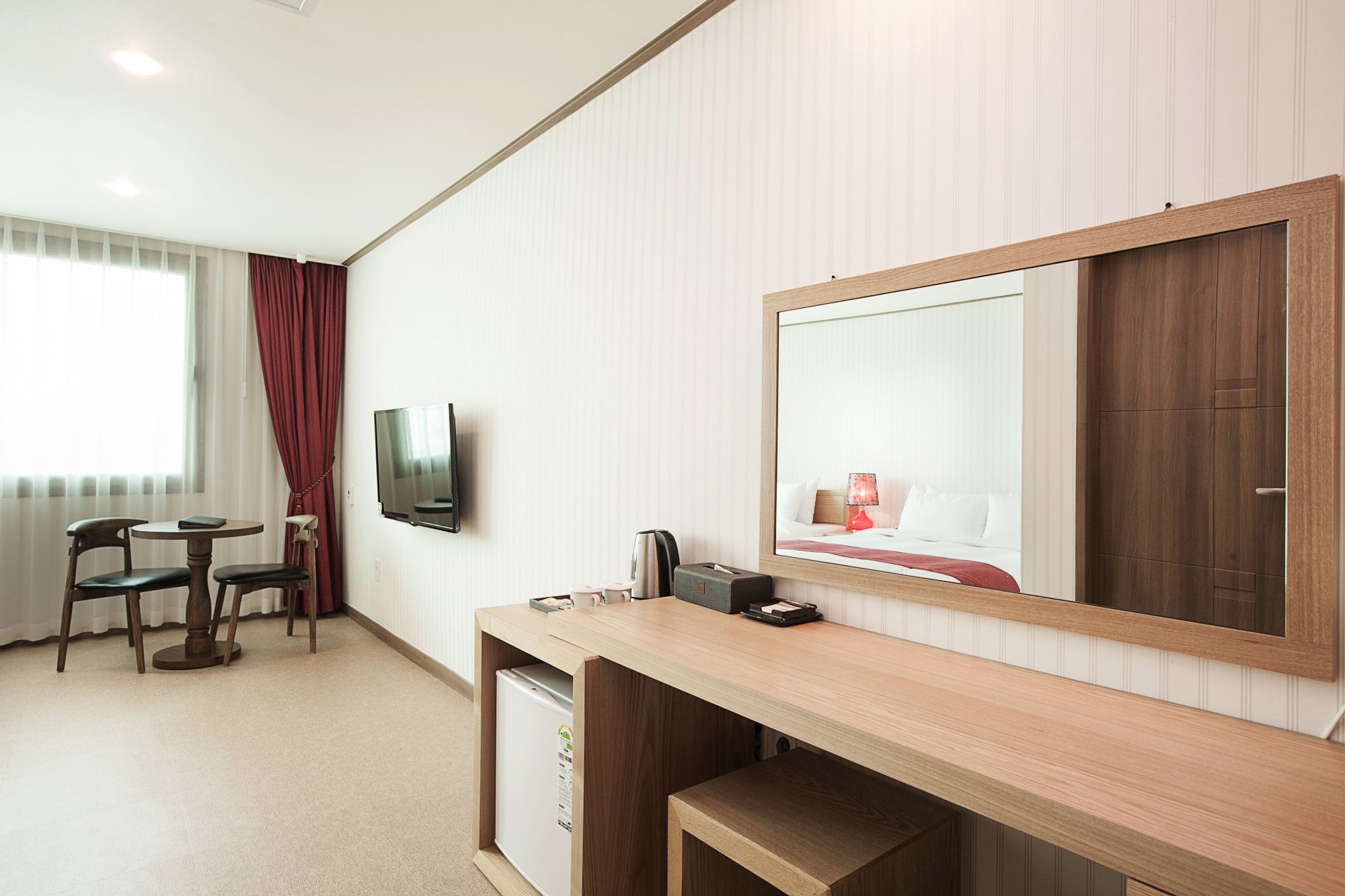Hotel California Seogwipo Extérieur photo
